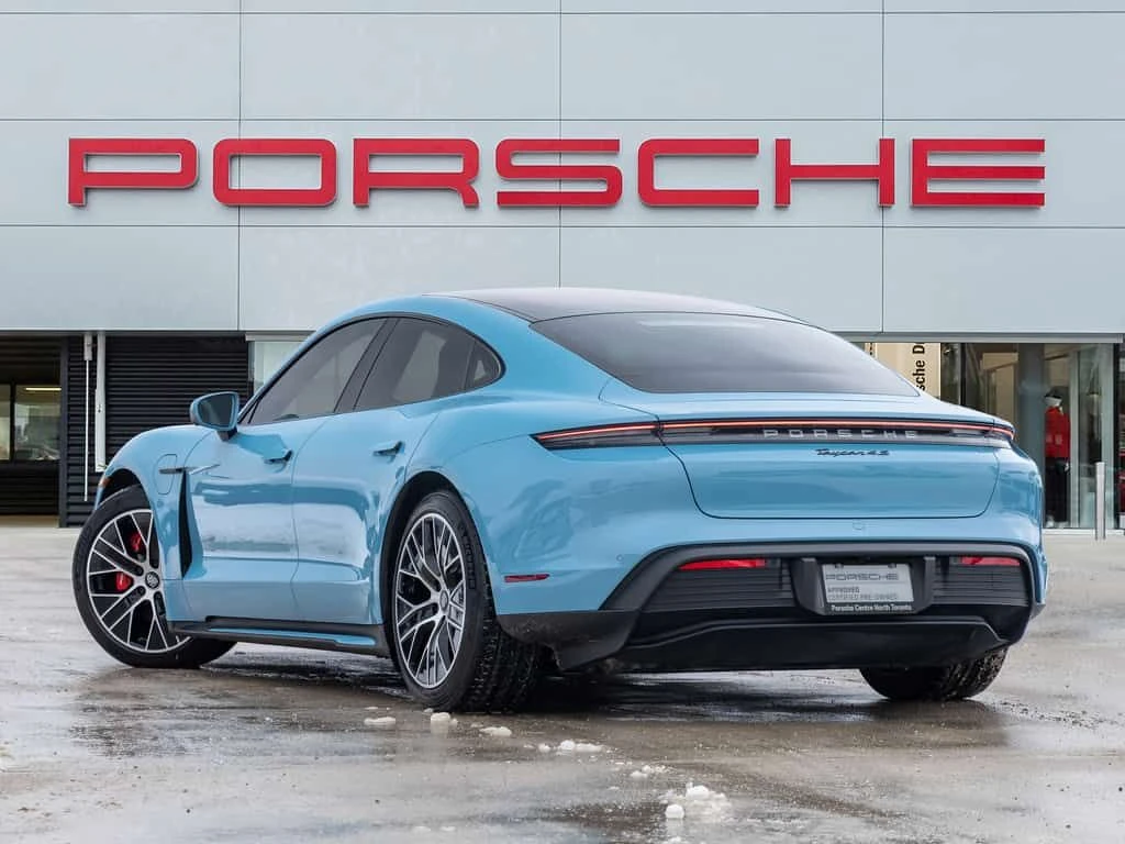 Porsche Taycan * 4S | Leasing Available | Frozen Blue Metallic *  - изображение 4