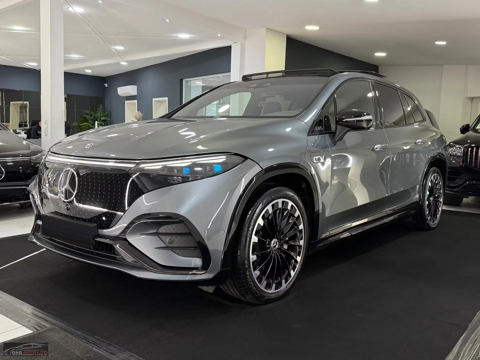 Mercedes-Benz EQS 450+ SUV/360HP/AMG/HYPER/PANO/HUD/360/NIGHT/164z | Auto.bg — изображение 1