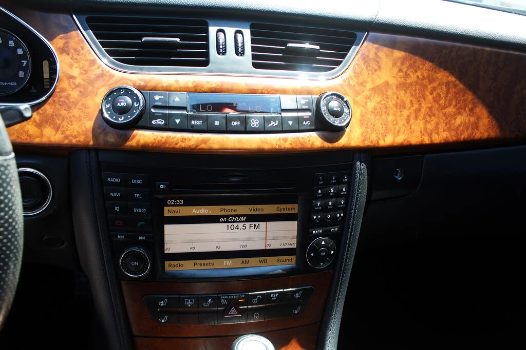 Mercedes-Benz CLS 63 AMG * Възможност за Лизинг* , снимка 14 - Автомобили и джипове - 53967597