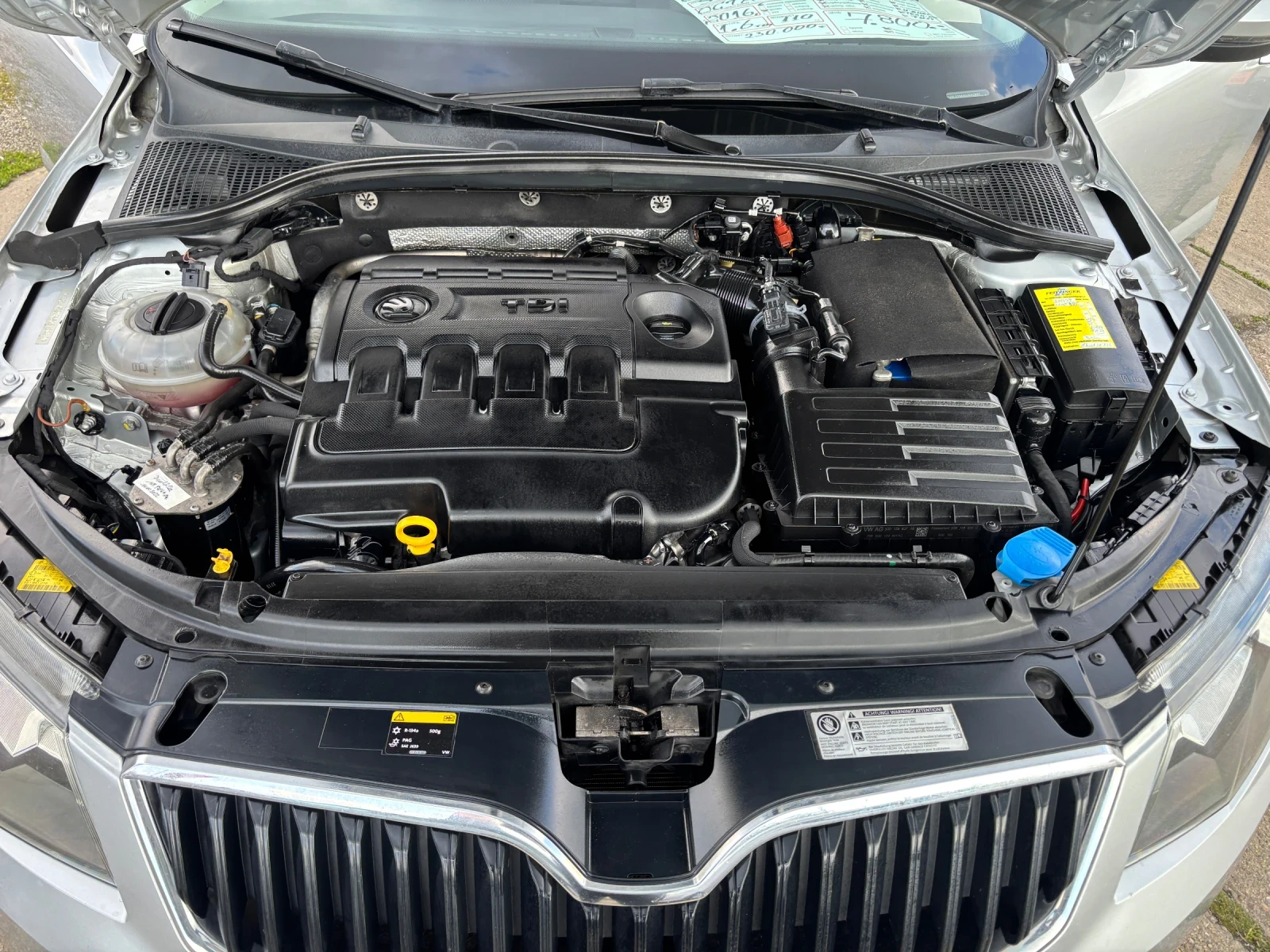 Skoda Octavia 2016+ 4* 4+ 1.6TDI+ 110кс+ С.ИСТОРИЯ+ Н.ГУМИ+ 6ск, снимка 16 - Автомобили и джипове - 54090551