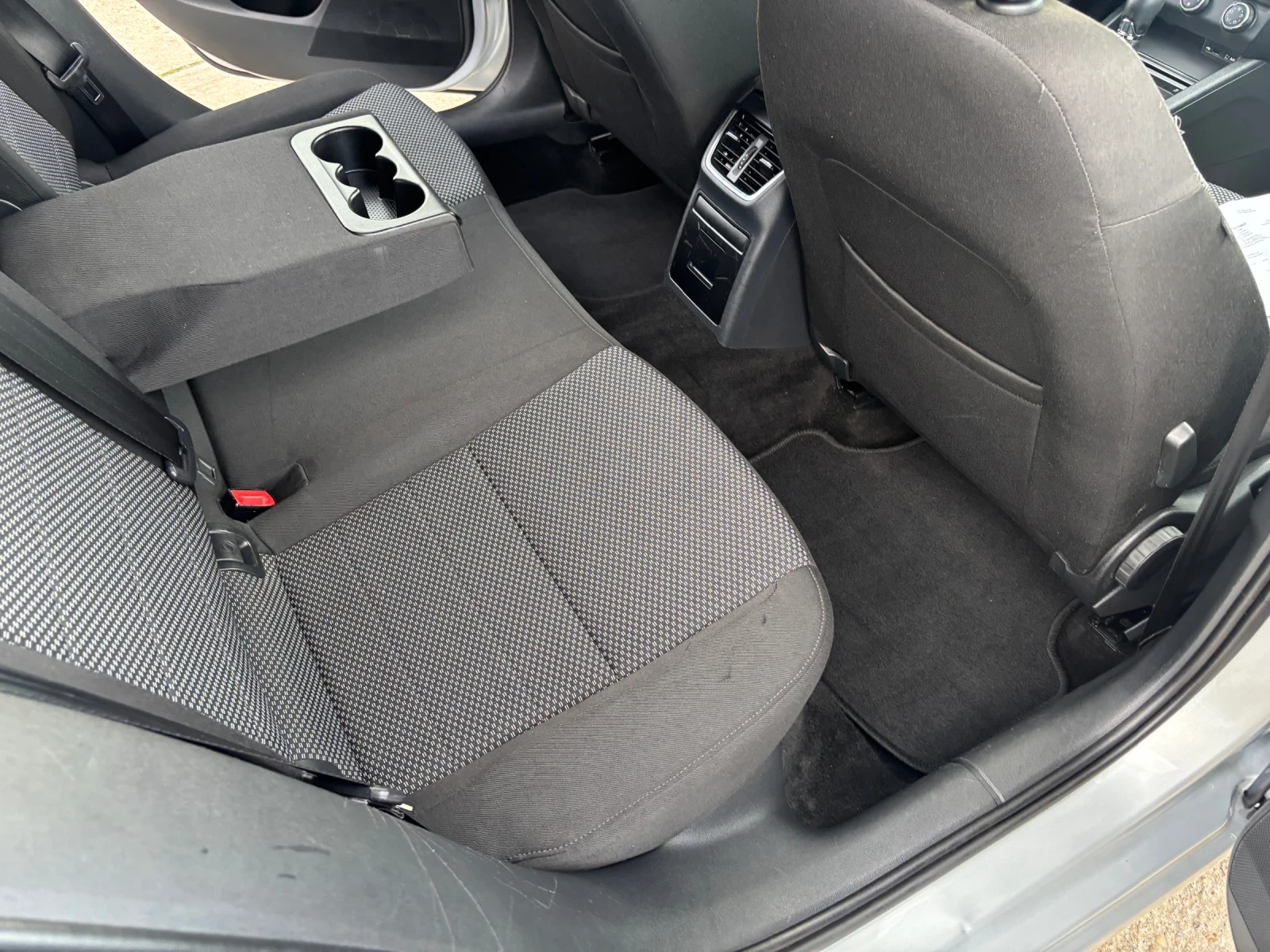 Skoda Octavia 2016+ 4* 4+ 1.6TDI+ 110кс+ С.ИСТОРИЯ+ Н.ГУМИ+ 6ск, снимка 15 - Автомобили и джипове - 54090551