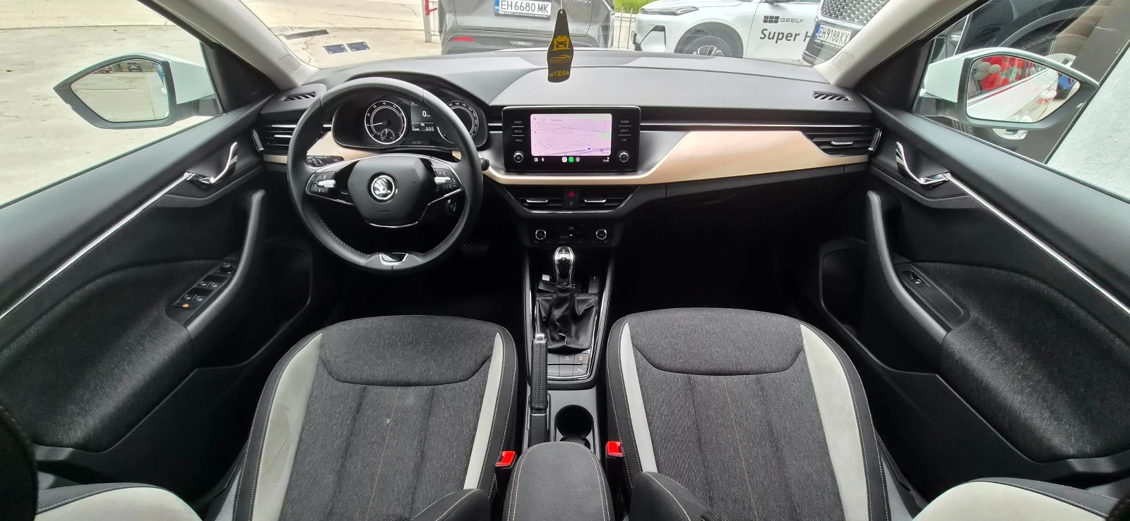 Skoda Scala ГАРАНЦИЯ 03.27г. БЕНЗИН АВТОМАТИК 61000км., снимка 10 - Автомобили и джипове - 54519047