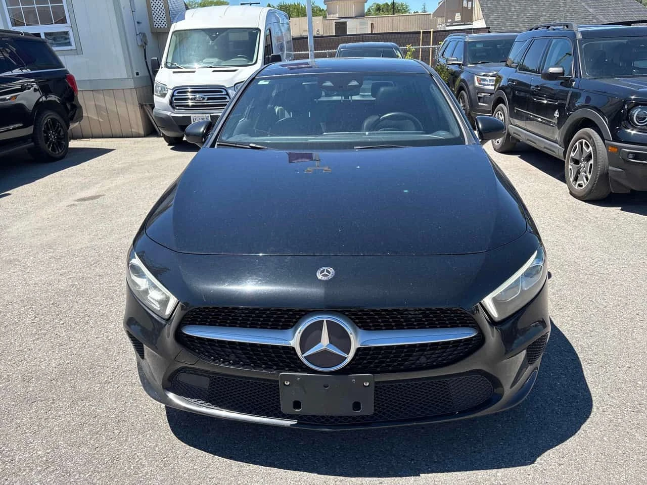 Mercedes-Benz A 250 * КЛИП НА МОТОРА * ГЛАВНО ПРЕДСТАВИТЕЛСТВО , снимка 2 - Автомобили и джипове - 55403362