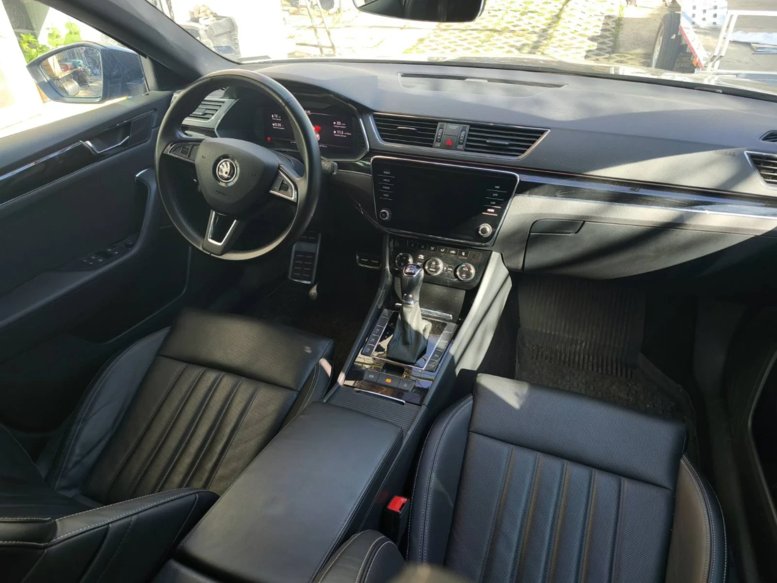 Skoda Superb 190kc 4X4 L&K Full, снимка 10 - Автомобили и джипове - 55512974
