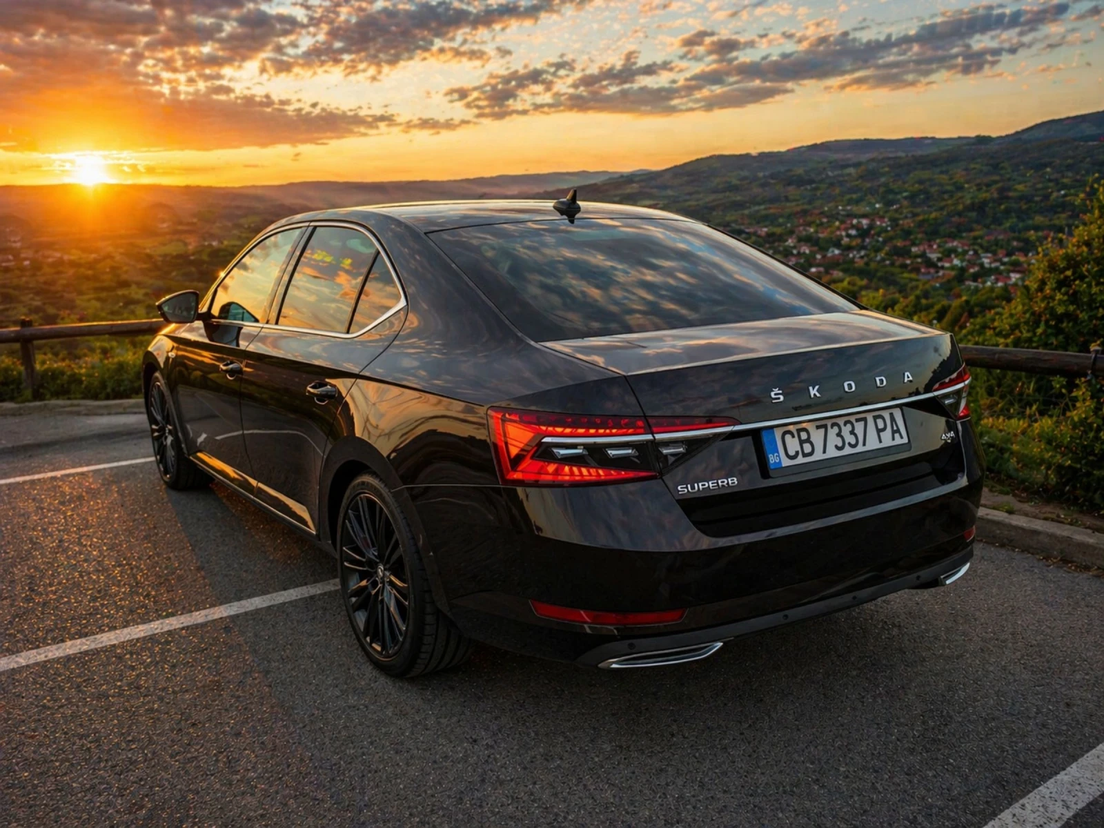 Skoda Superb 190kc 4X4 L&K Full, снимка 5 - Автомобили и джипове - 55512974