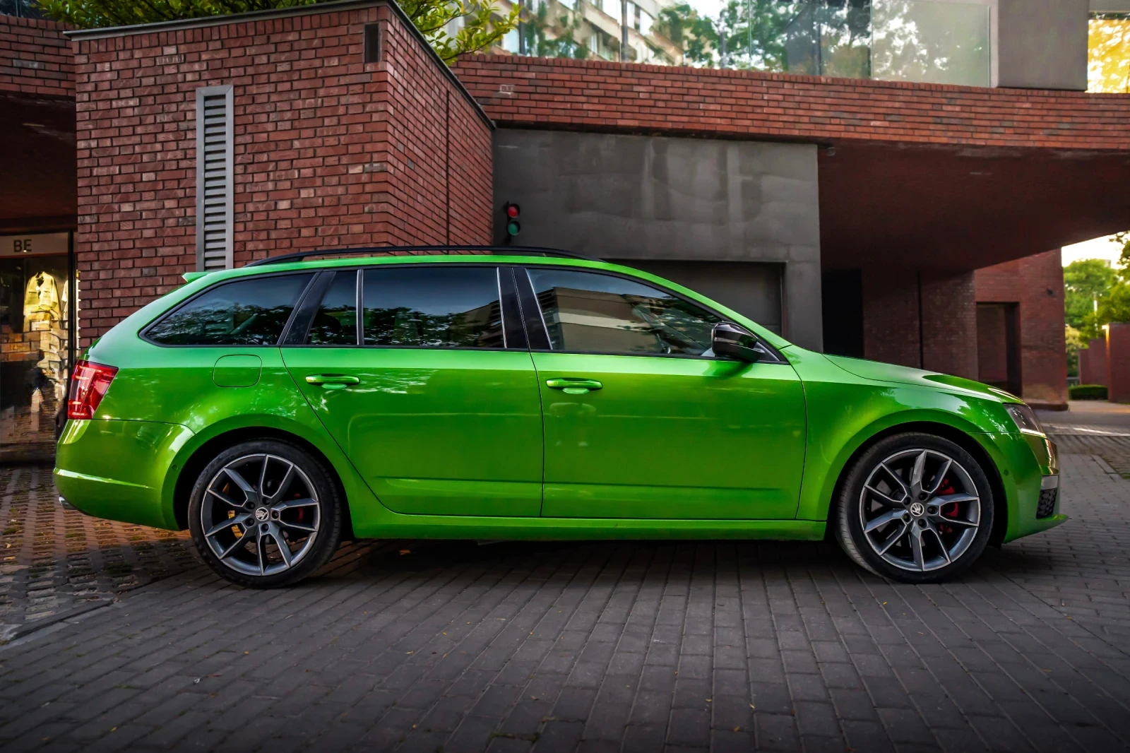 Skoda Octavia vRS 2.0TDI, снимка 7 - Автомобили и джипове - 55874951