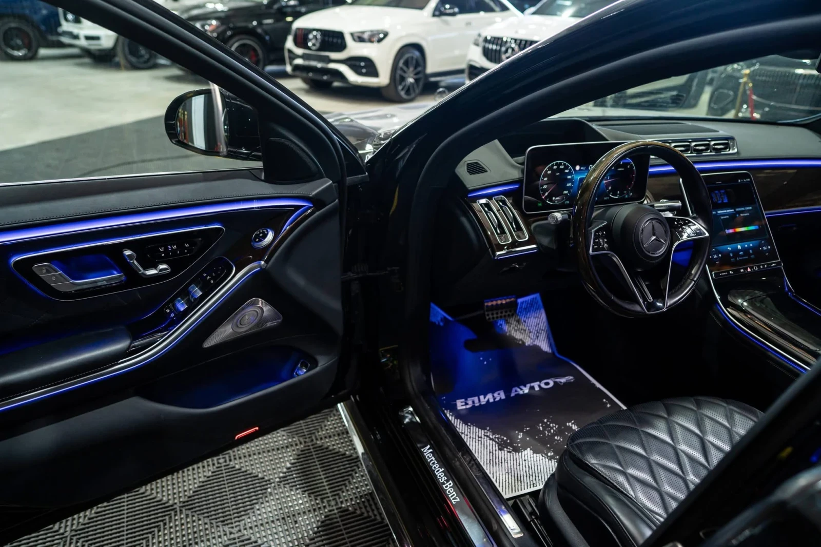Mercedes-Benz S 400 D LONG AMG LINE LED ПАНО BURM 3XTV HUD ЛИЗИНГ 100%, снимка 10 - Автомобили и джипове - 55894549