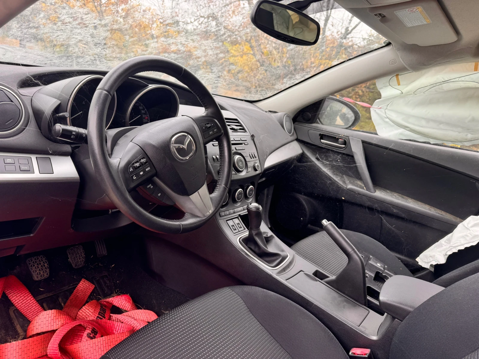 Mazda 3, снимка 5 - Автомобили и джипове - 56614676