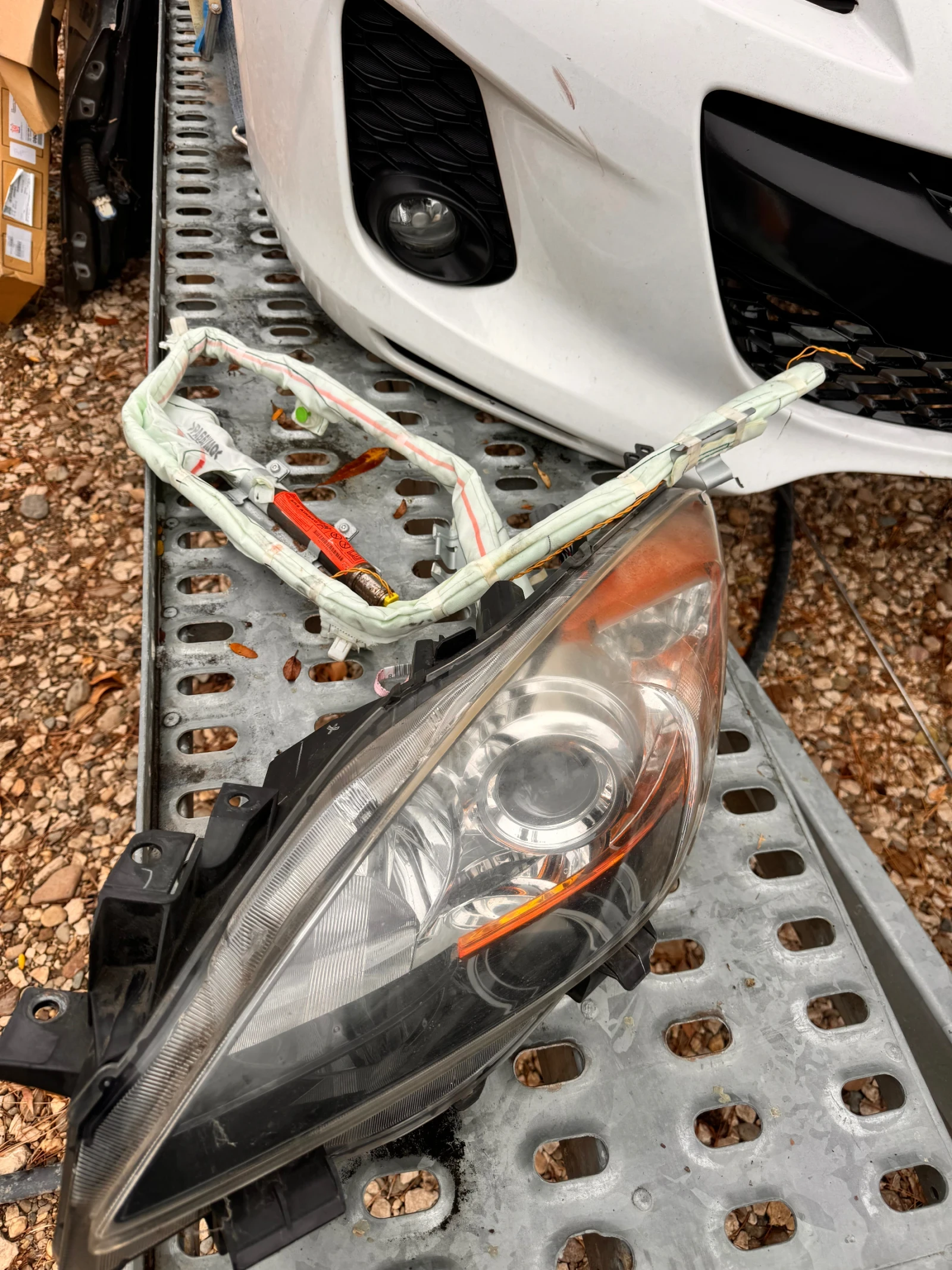 Mazda 3, снимка 8 - Автомобили и джипове - 56614676
