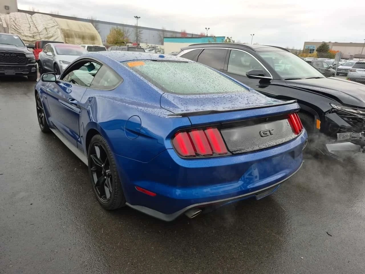 Ford Mustang, снимка 4 - Автомобили и джипове - 56707100