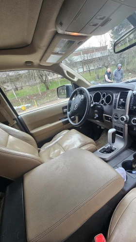 Toyota Sequoia, снимка 8
