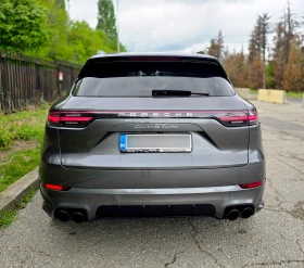 Porsche Cayenne Turbo * Carbon * SportChrono * Лизинг, снимка 6