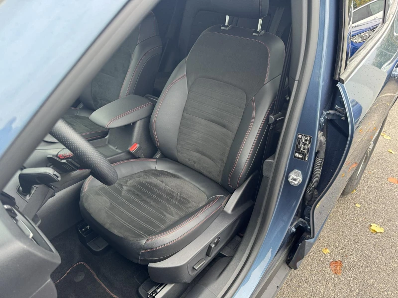 Ford Kuga 2.0 ECOBLUE, снимка 15 - Автомобили и джипове - 51989719
