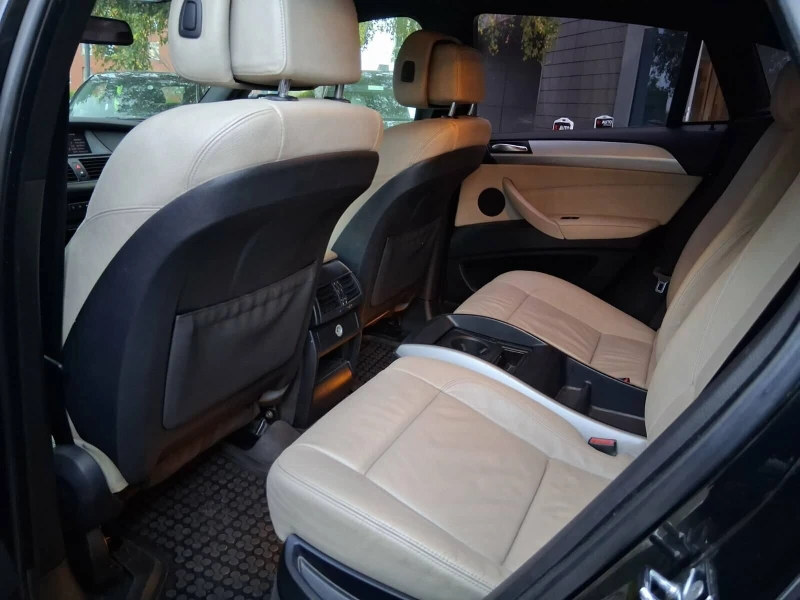 BMW X6 3.0d/xDrive/PDC/BiXenon/SportPackage/, снимка 7 - Автомобили и джипове - 52369938