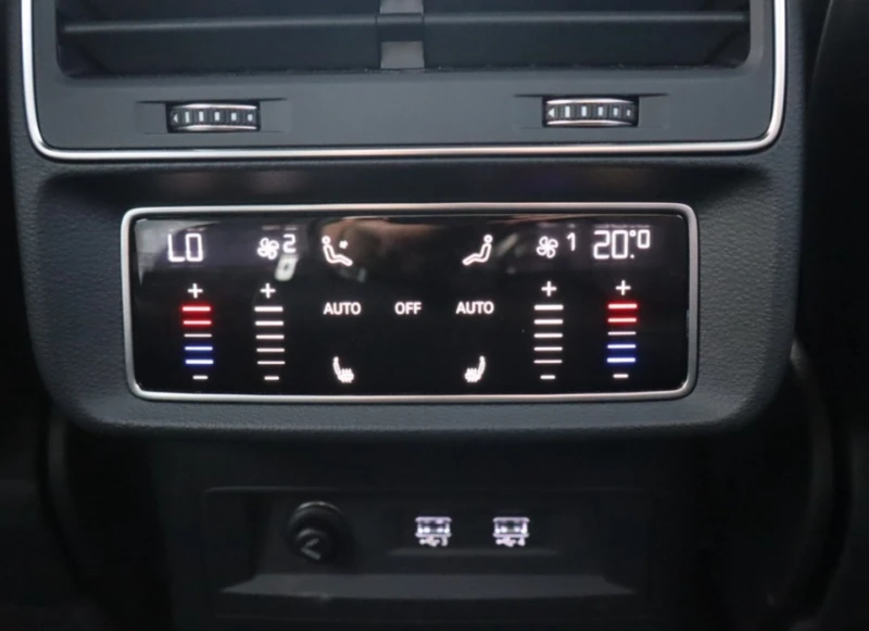 Audi SQ8 4.0 TDI Quattro, снимка 10 - Автомобили и джипове - 52571878
