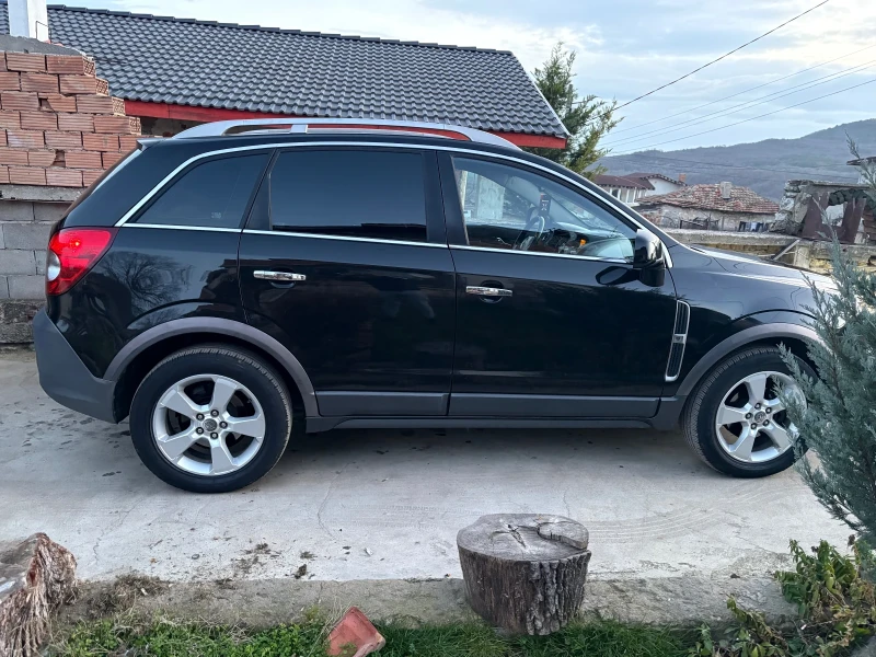 Opel Antara 2.0CDI, снимка 3 - Автомобили и джипове - 52704506