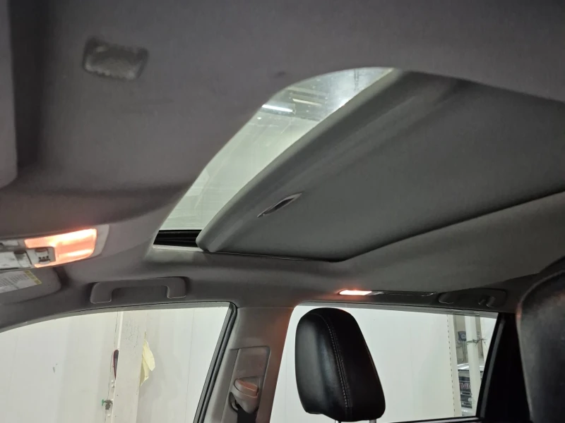 Toyota Highlander XLE* Шибидах* Подгрев* Задна камера* , снимка 13 - Автомобили и джипове - 53417545