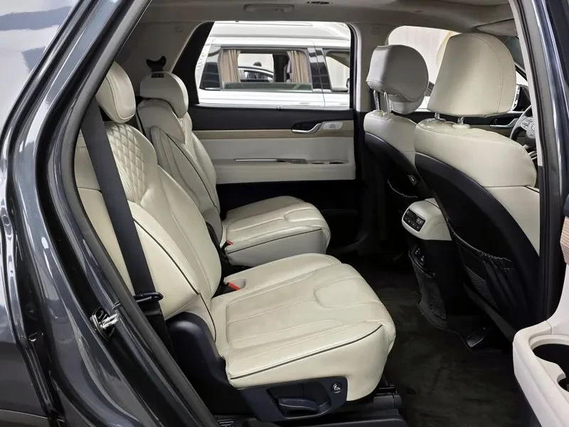 Hyundai Palisade 2.2 CRDi 4WD, снимка 12 - Автомобили и джипове - 54676751