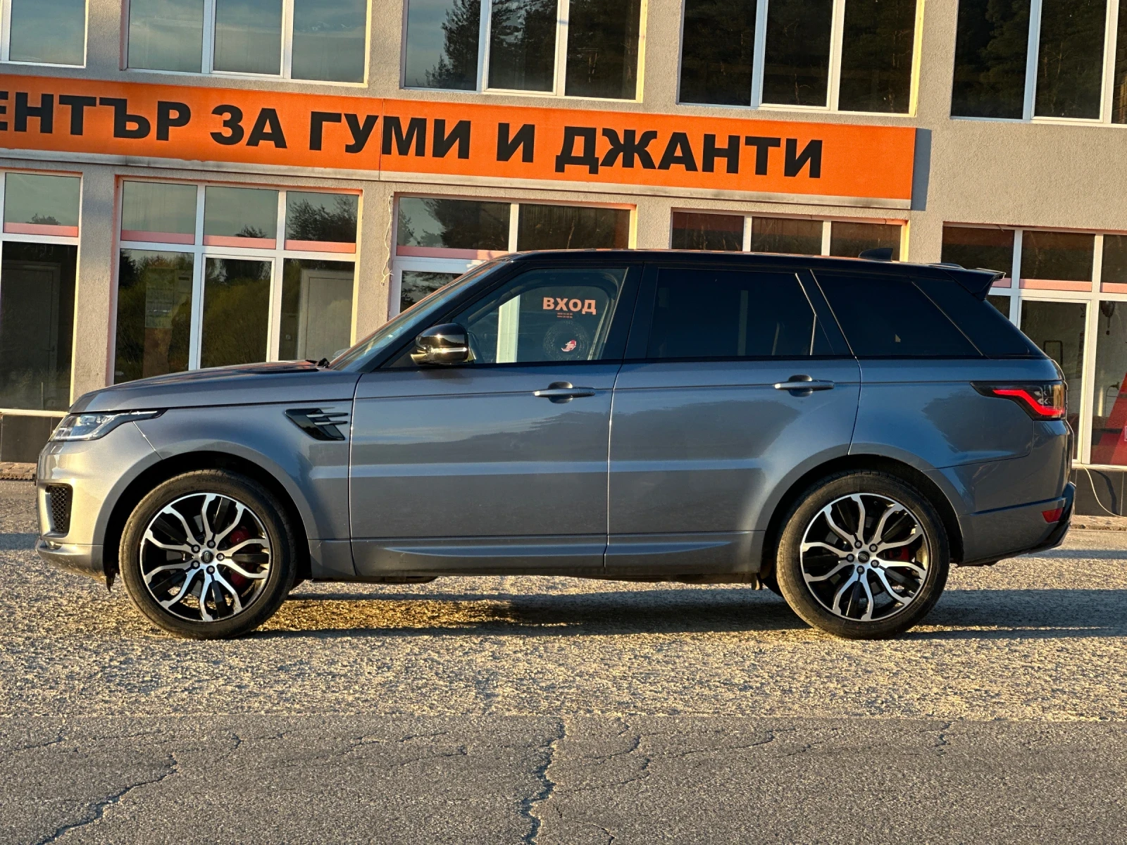 Land Rover Range Rover Sport  - изображение 9