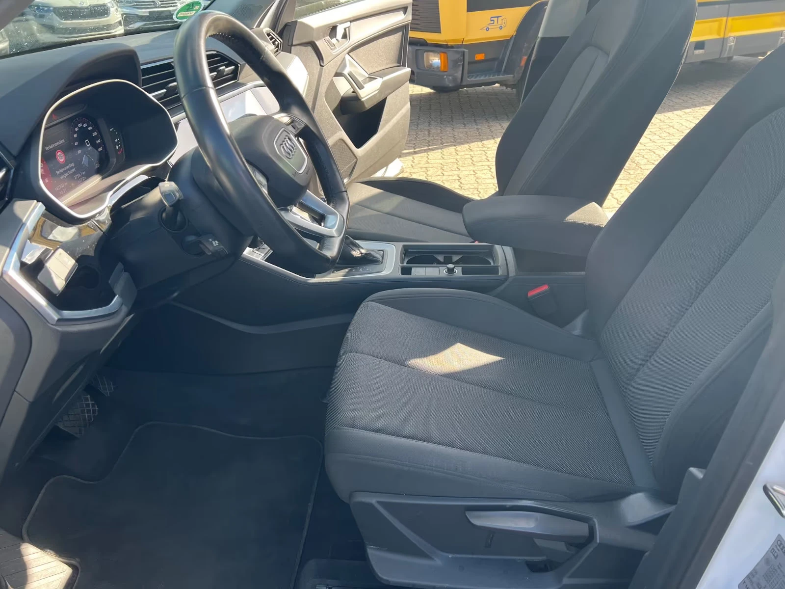 Audi Q3 35TDI/S-LINE/150HP/NAVI/CAM/VIRTUAL/ACC/PANO/832f | Mobile.bg   11