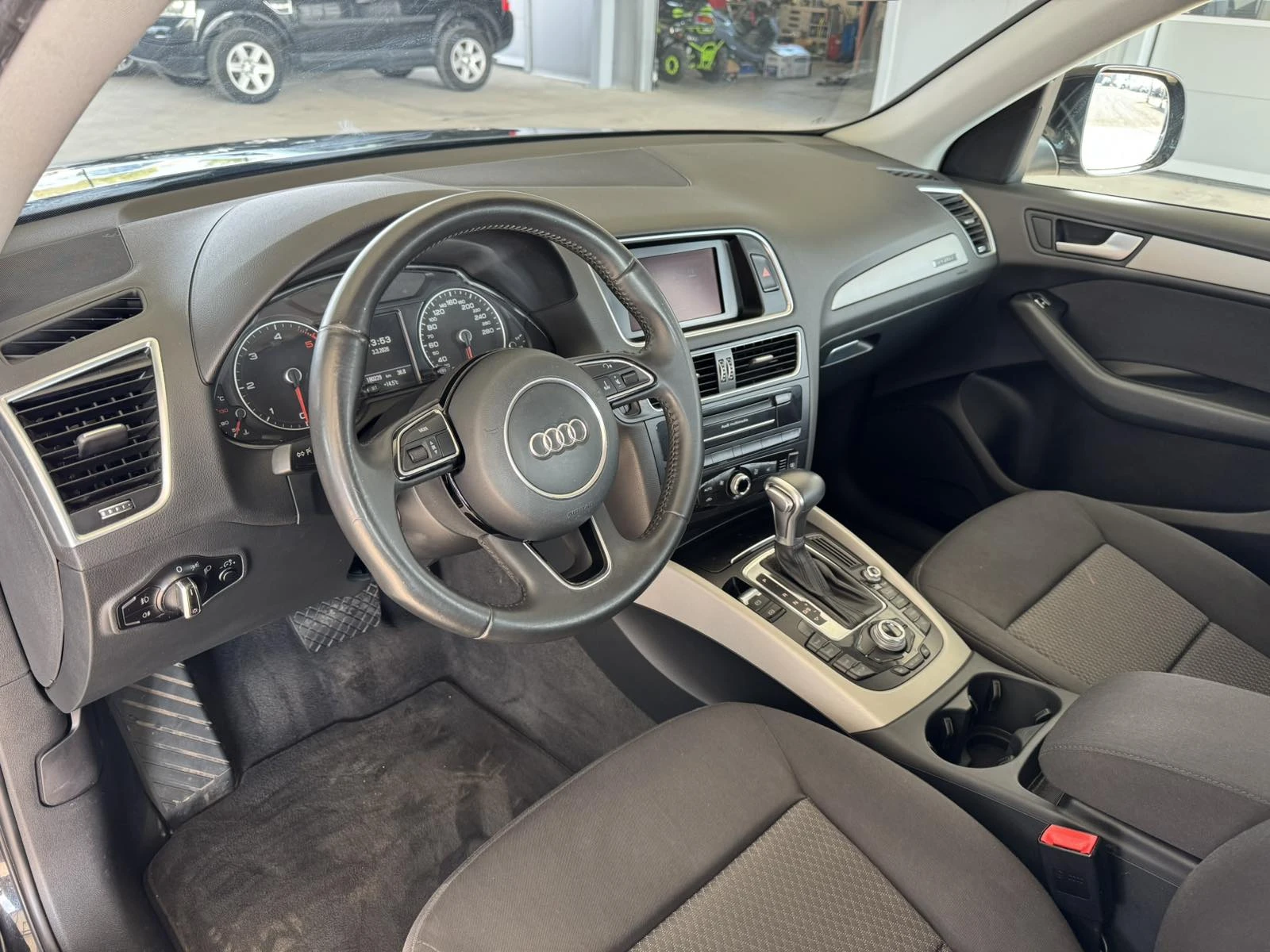 Audi Q5 2.0TDI* 177ps* quattro* LED* ����* ������ | Mobile.bg � ����������� 9