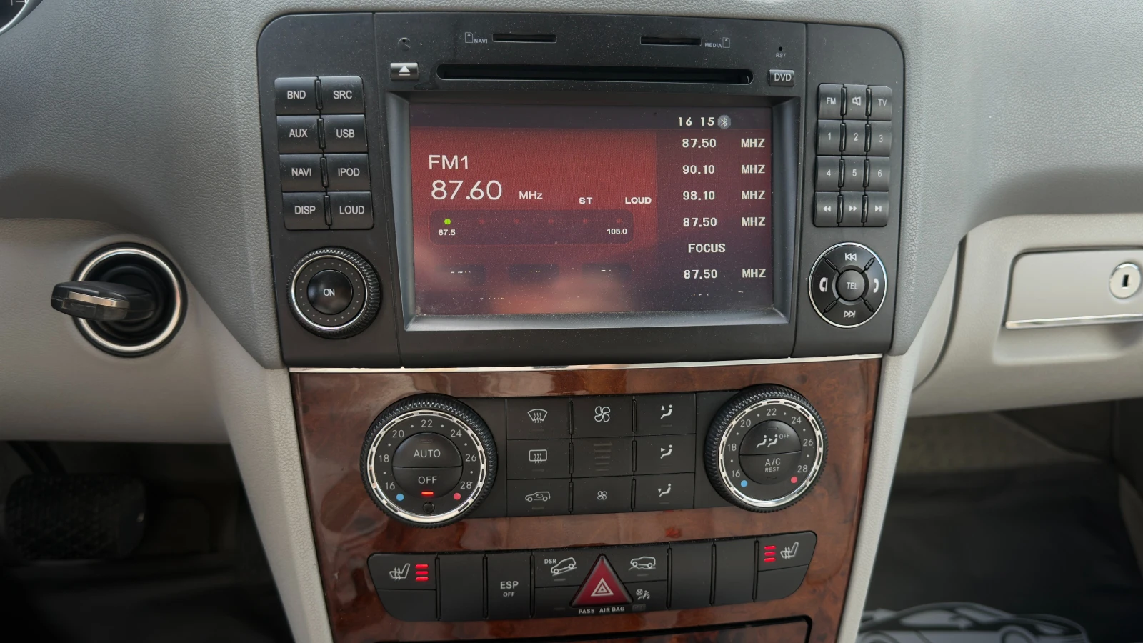 Mercedes-Benz ML 320 CDi* 224 к.с* ПРУЖИНА* ПОДГРЕВ* , снимка 14 - Автомобили и джипове - 54713158