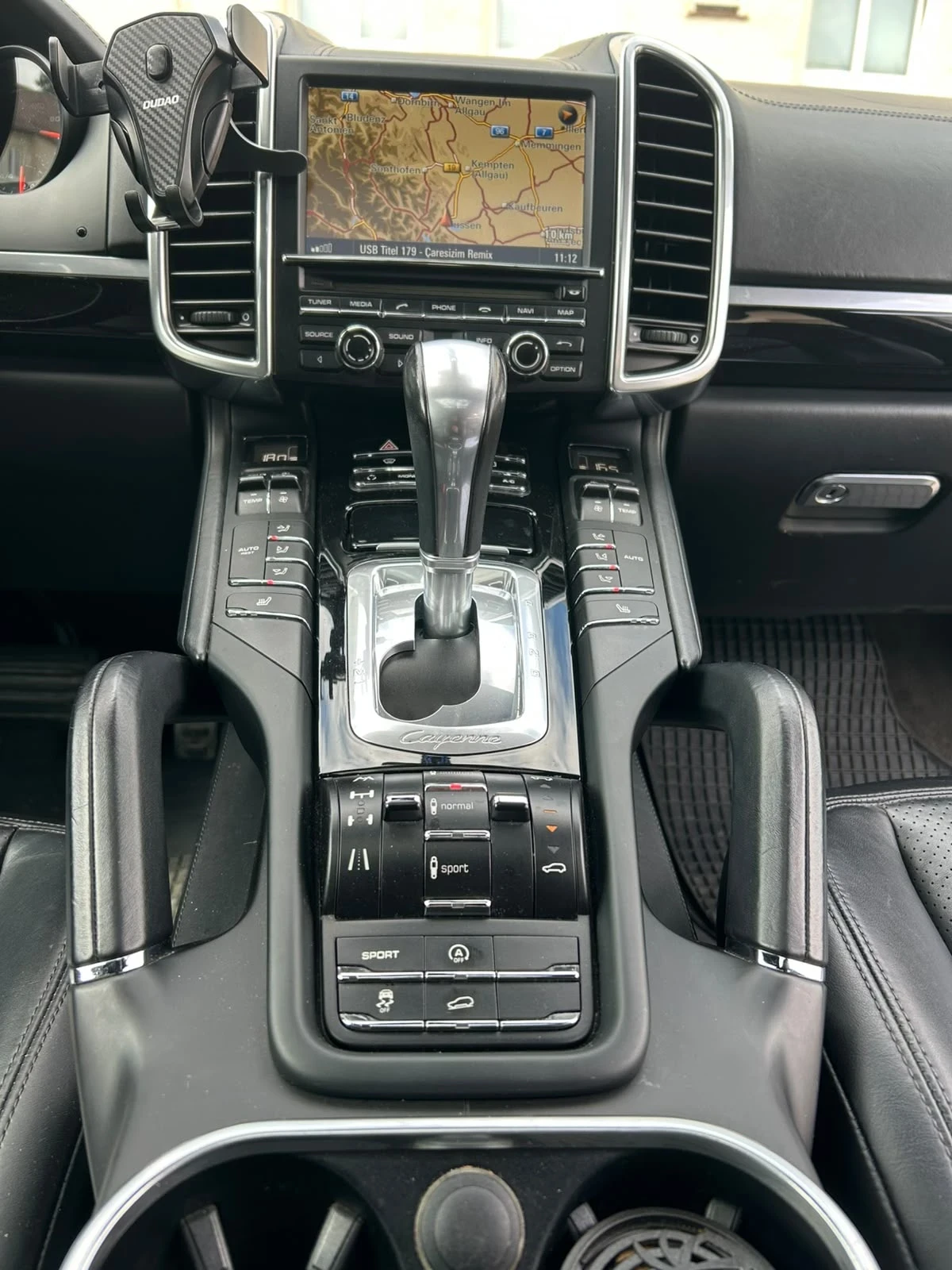 Porsche Cayenne, снимка 9 - Автомобили и джипове - 55792244