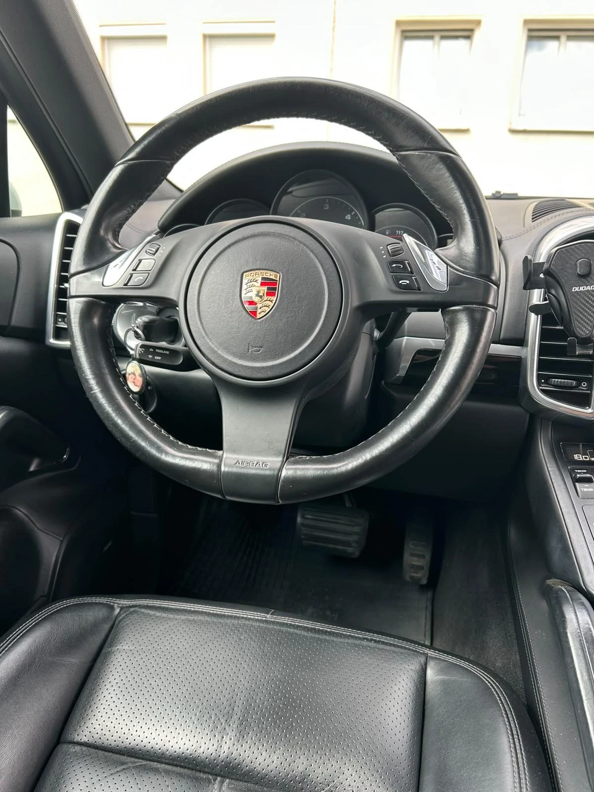 Porsche Cayenne, снимка 7 - Автомобили и джипове - 55792244