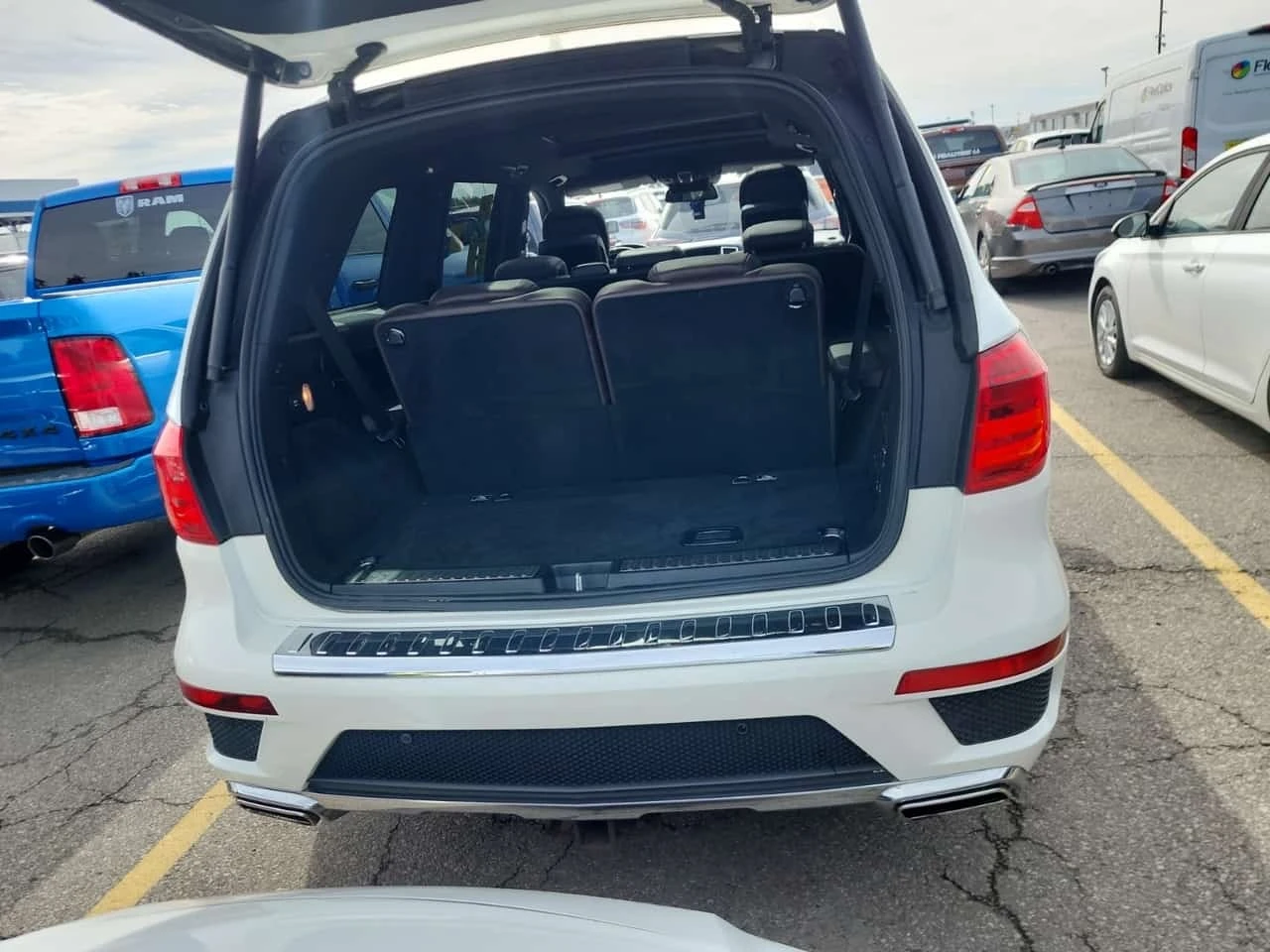 Mercedes-Benz GL 550 * ������� * ��������� * ������� �������� *  | Mobile.bg � ����������� 15