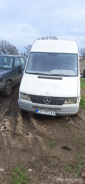 Mercedes-Benz 208, снимка 1