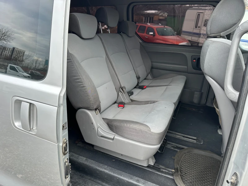 Hyundai H1 7+ 1, снимка 14 - Бусове и автобуси - 48803454