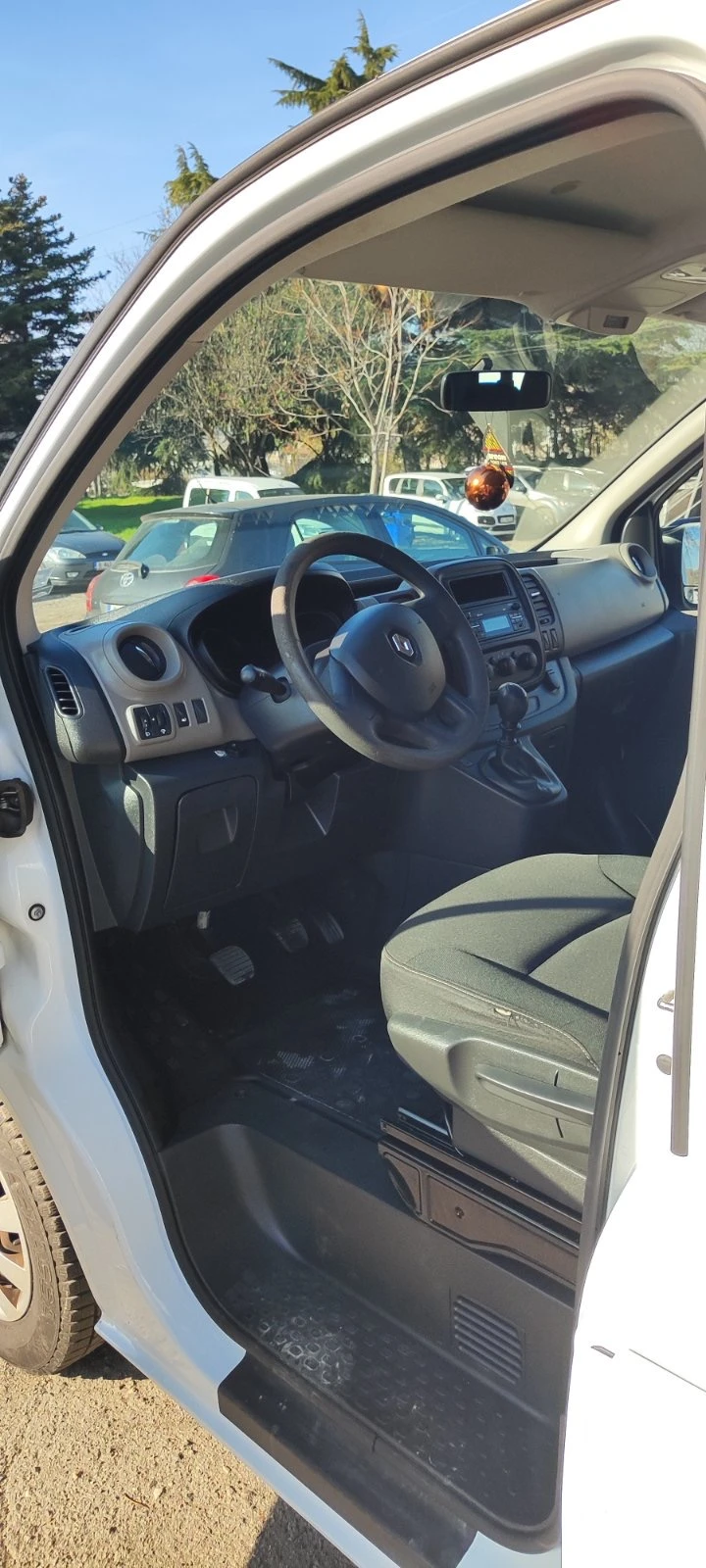 Renault Trafic  - изображение 9