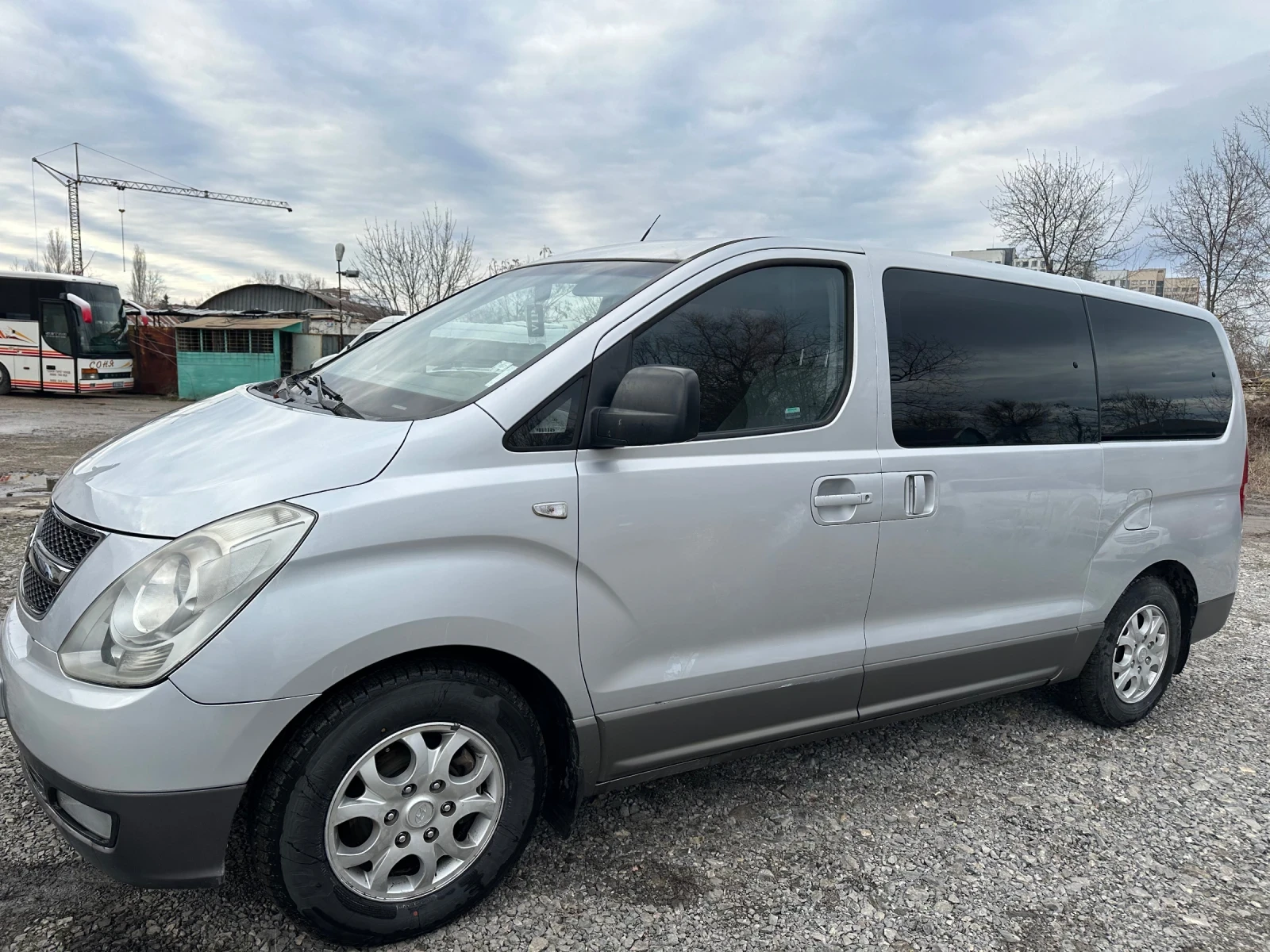 Hyundai H1 7+ 1 - изображение 5