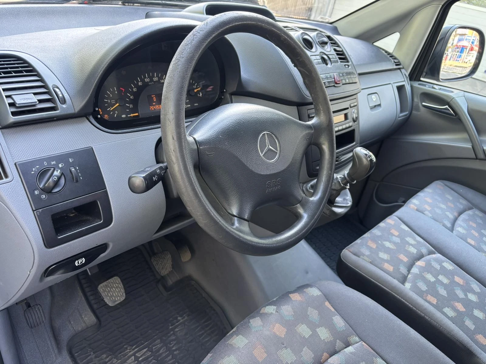 Mercedes-Benz Vito 111cdi 8+ 1 266000km - изображение 9
