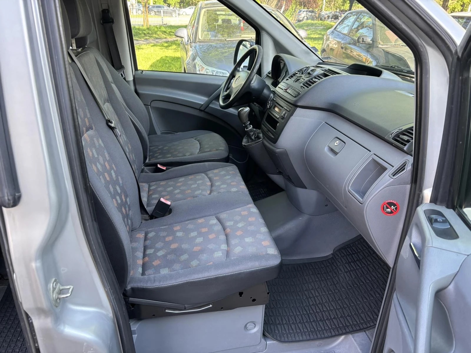 Mercedes-Benz Vito 111cdi 8+ 1 266000km - изображение 10