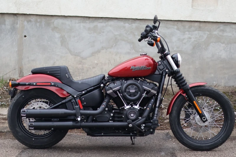 Harley-Davidson Softail Street Bob 107, снимка 1 - Мотоциклети и мототехника - 49540038