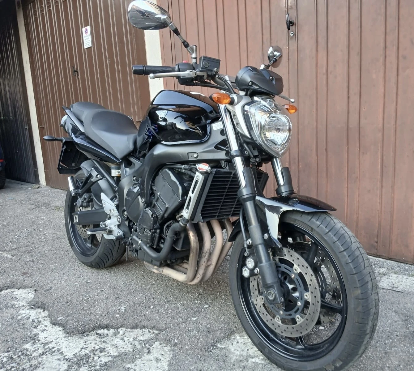 Yamaha FZ6 S2!
