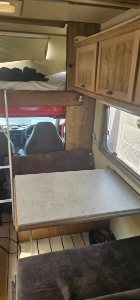 Кемпер Ford Transit 1-Cab 300S, снимка 7