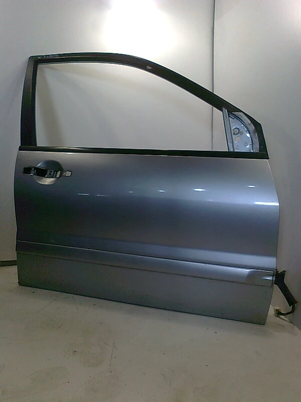 врата дясна предна за Мицубиши Лансер 