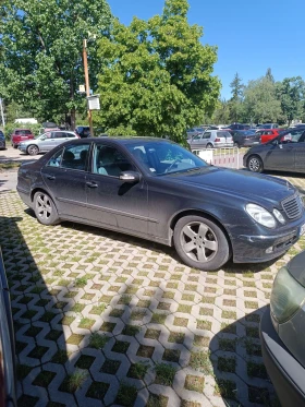Mercedes-Benz E 270, снимка 1