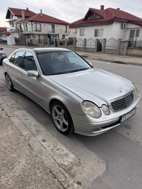    Mercedes-Benz E 320