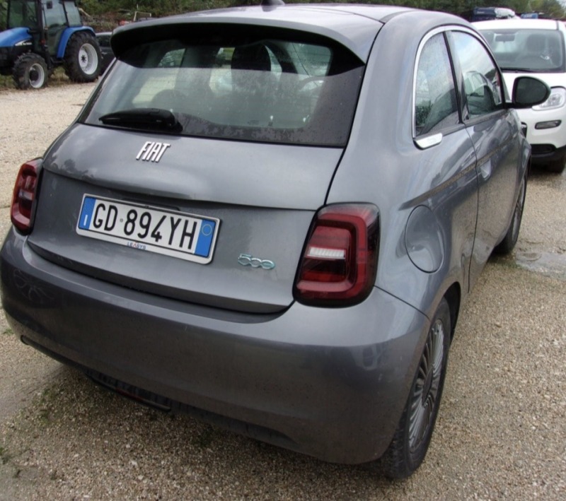 Fiat 500, снимка 4 - Автомобили и джипове - 46357685