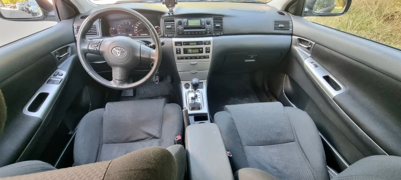 Toyota Corolla, снимка 5 - Автомобили и джипове - 47408842