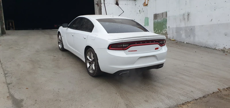 Dodge Charger 5.7, снимка 3 - Автомобили и джипове - 48189195