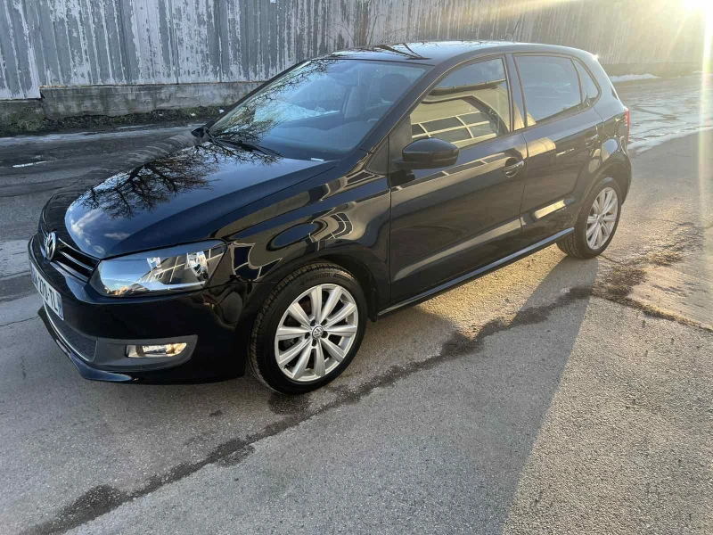 VW Polo 1.6TDI Highline Navi, снимка 1 - Автомобили и джипове - 48867565