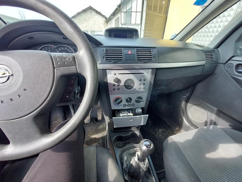 Opel Meriva 1.6 100кс., снимка 11 - Автомобили и джипове - 49505258