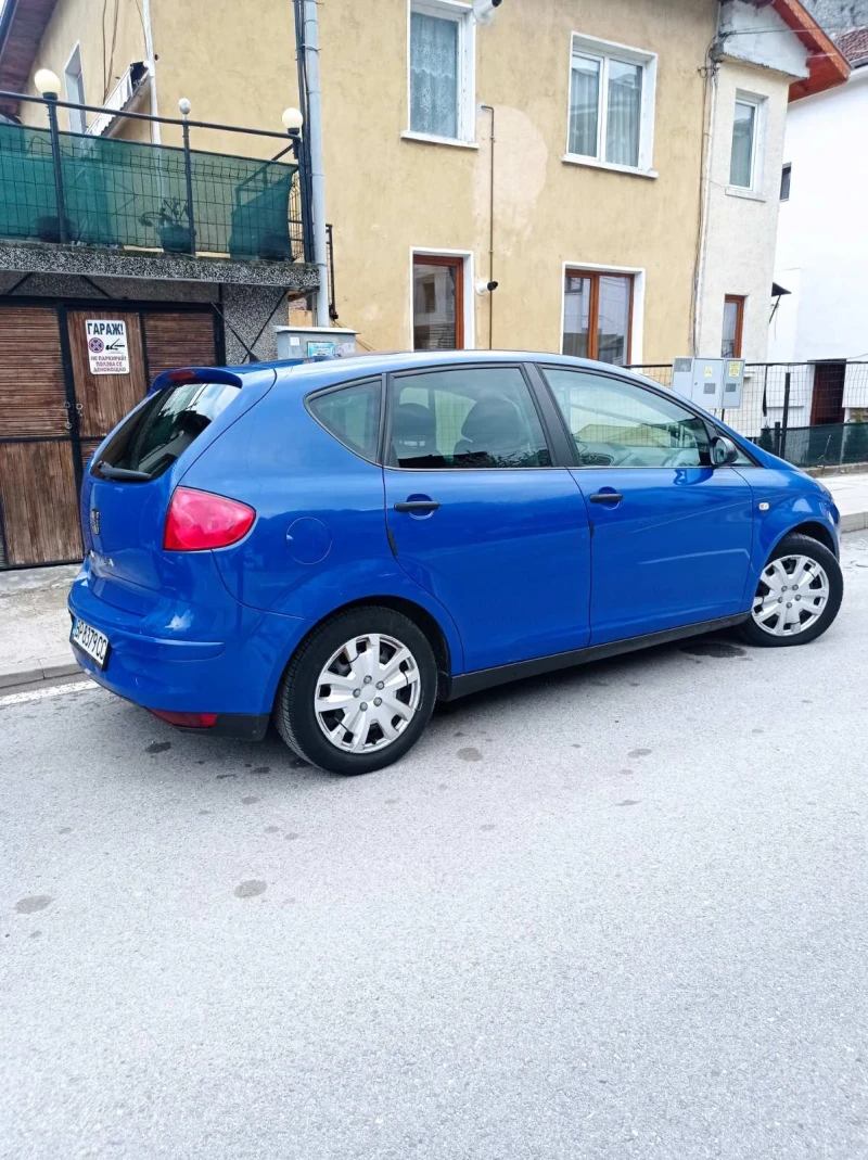 Seat Altea 1.6, снимка 4 - Автомобили и джипове - 52587099