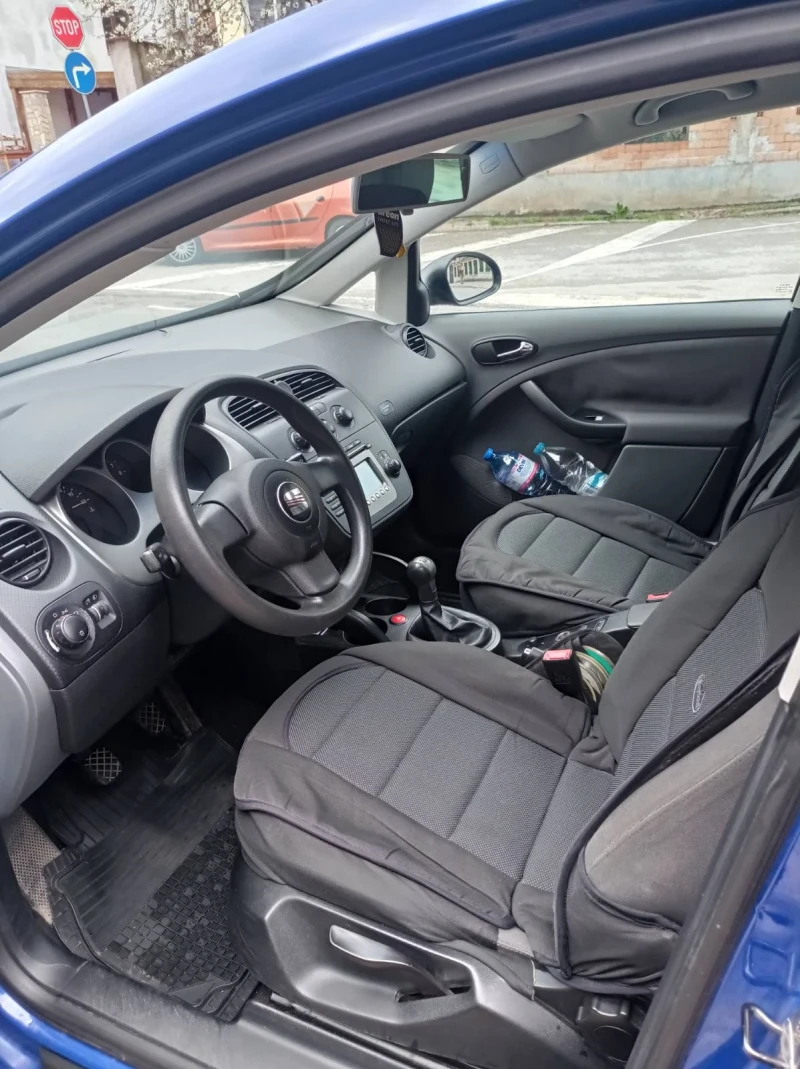 Seat Altea 1.6, снимка 7 - Автомобили и джипове - 52587099