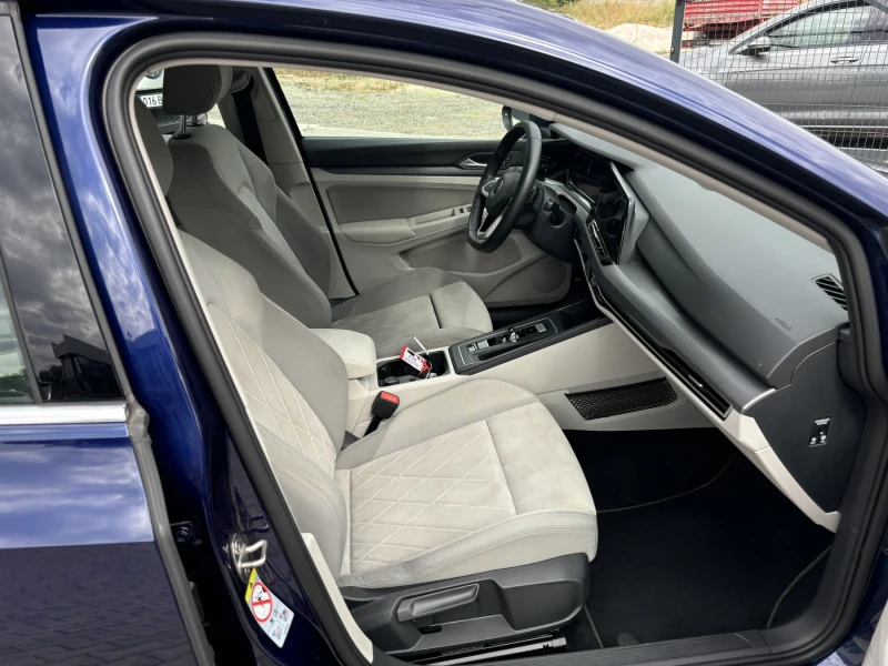 VW Golf 2.0 TDI STYLE , снимка 10 - Автомобили и джипове - 51879840