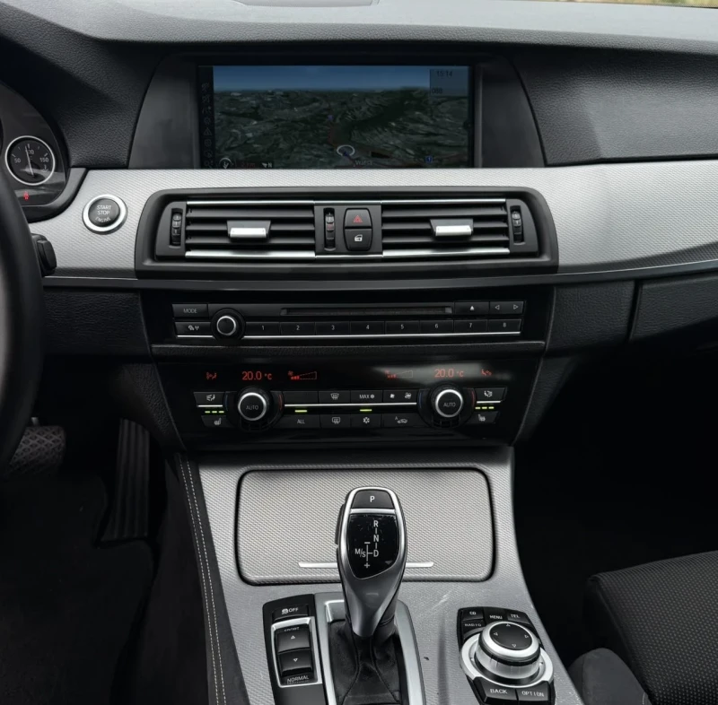 BMW 530 M-Packet, Sat, Alkantara, снимка 14 - Автомобили и джипове - 52339239